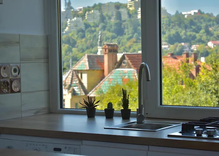 Cityview Apartment